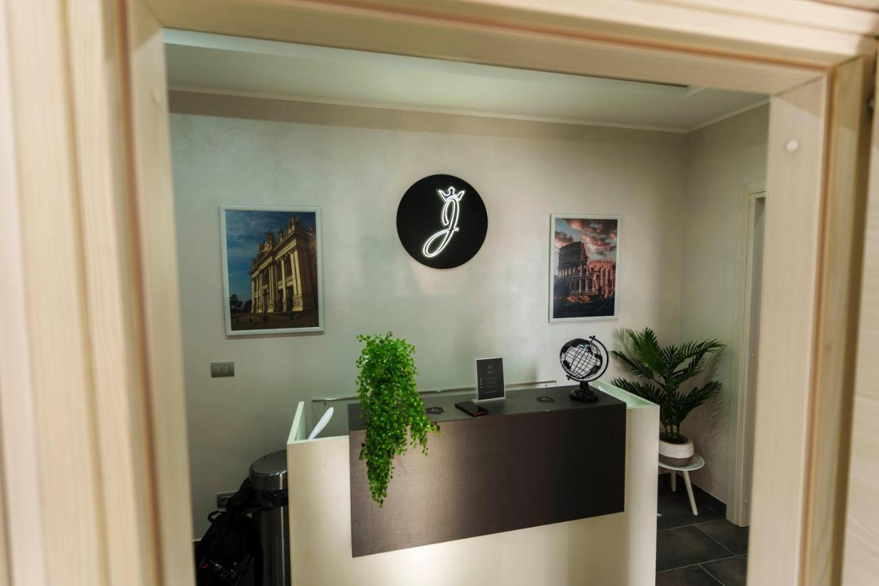 Julia Luxury Suite Rom Exteriör bild