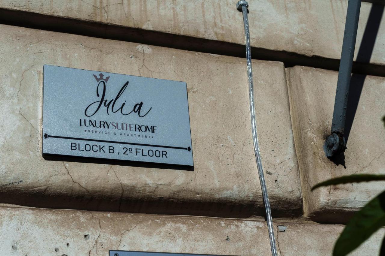 Julia Luxury Suite Rom Exteriör bild